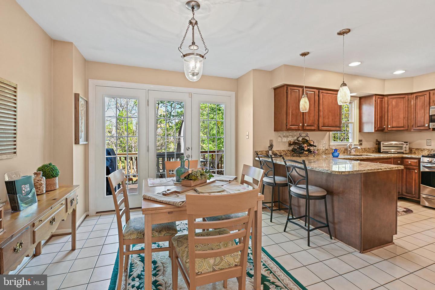 3809 Inverness Rd