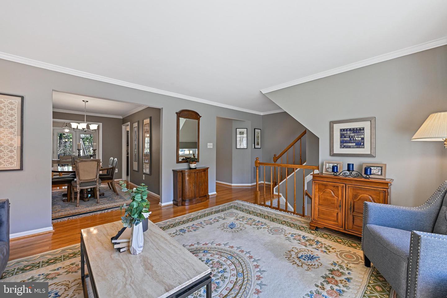 3809 Inverness Rd