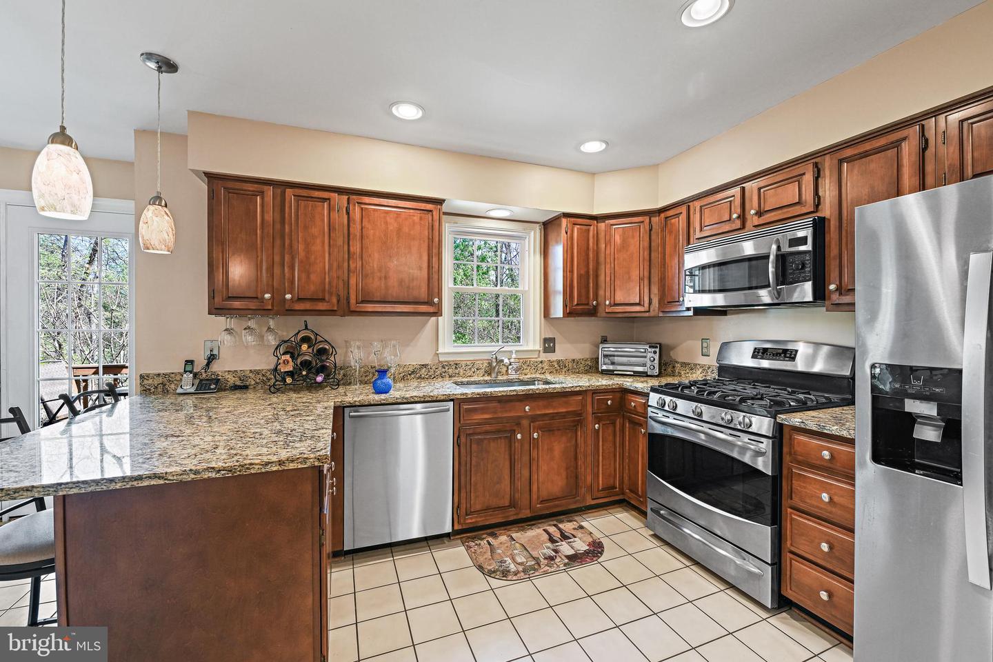 3809 Inverness Rd