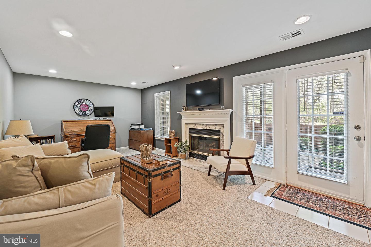 3809 Inverness Rd