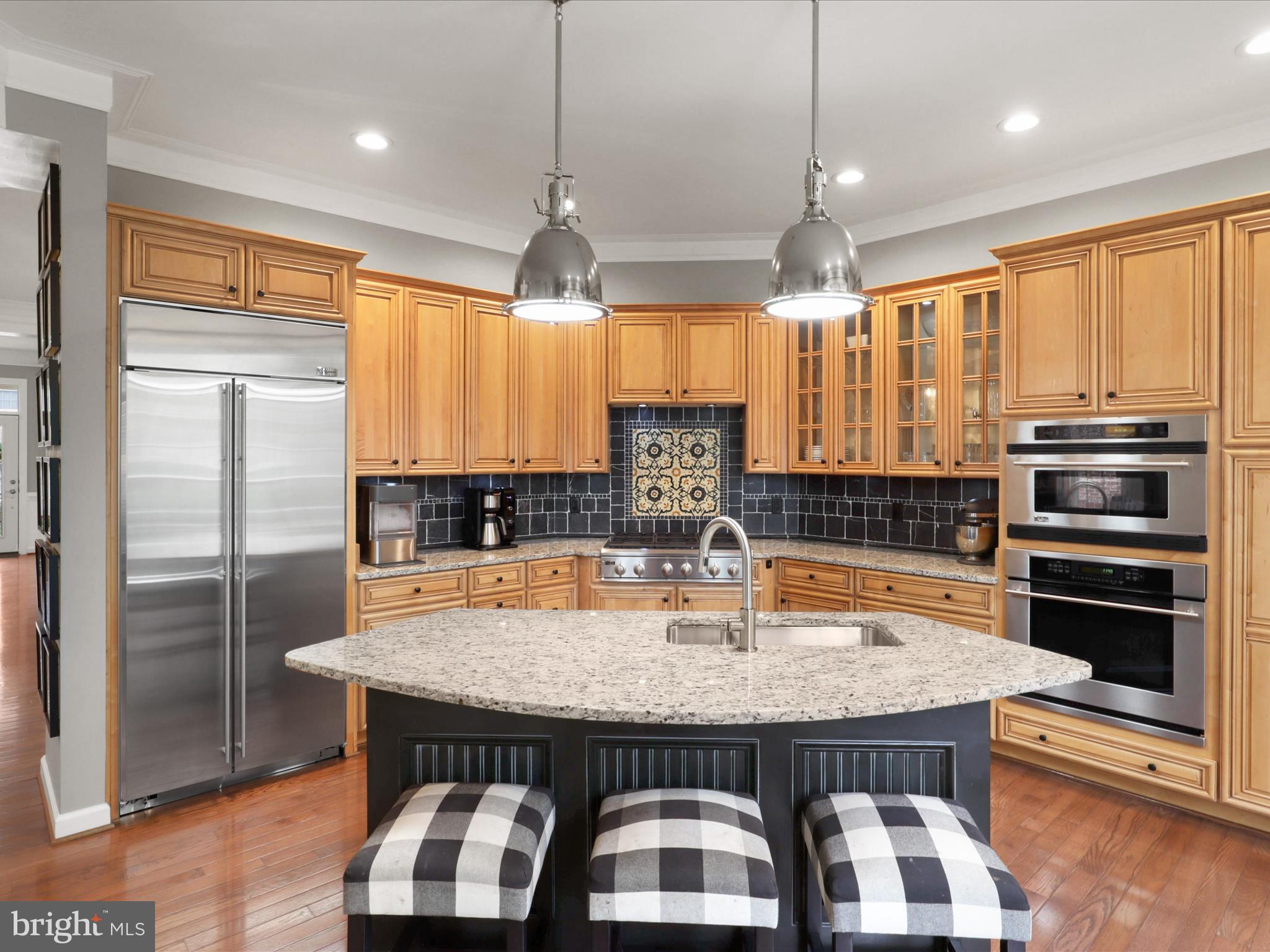 8895 Olive Mae Cir