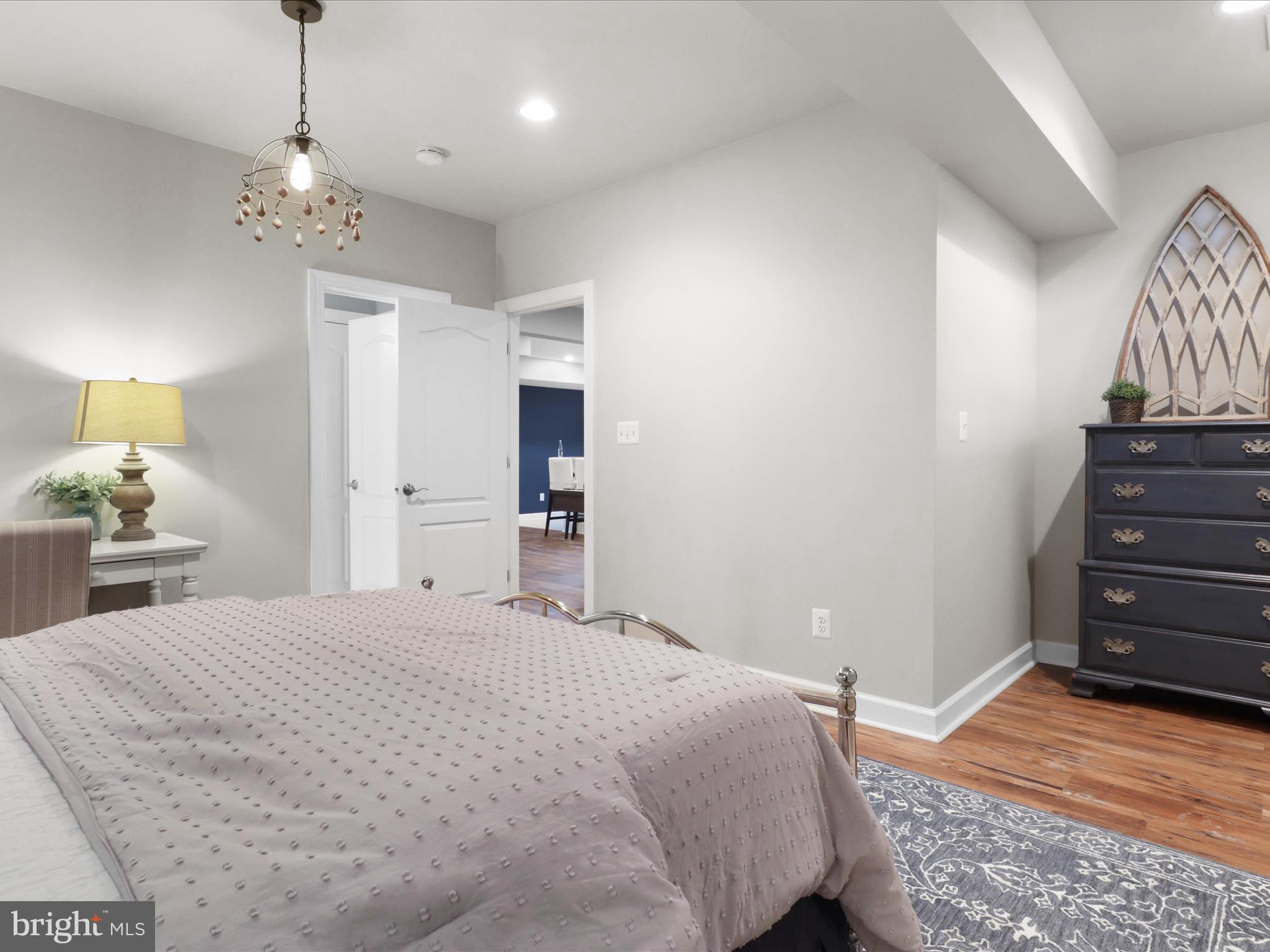 8895 Olive Mae Cir