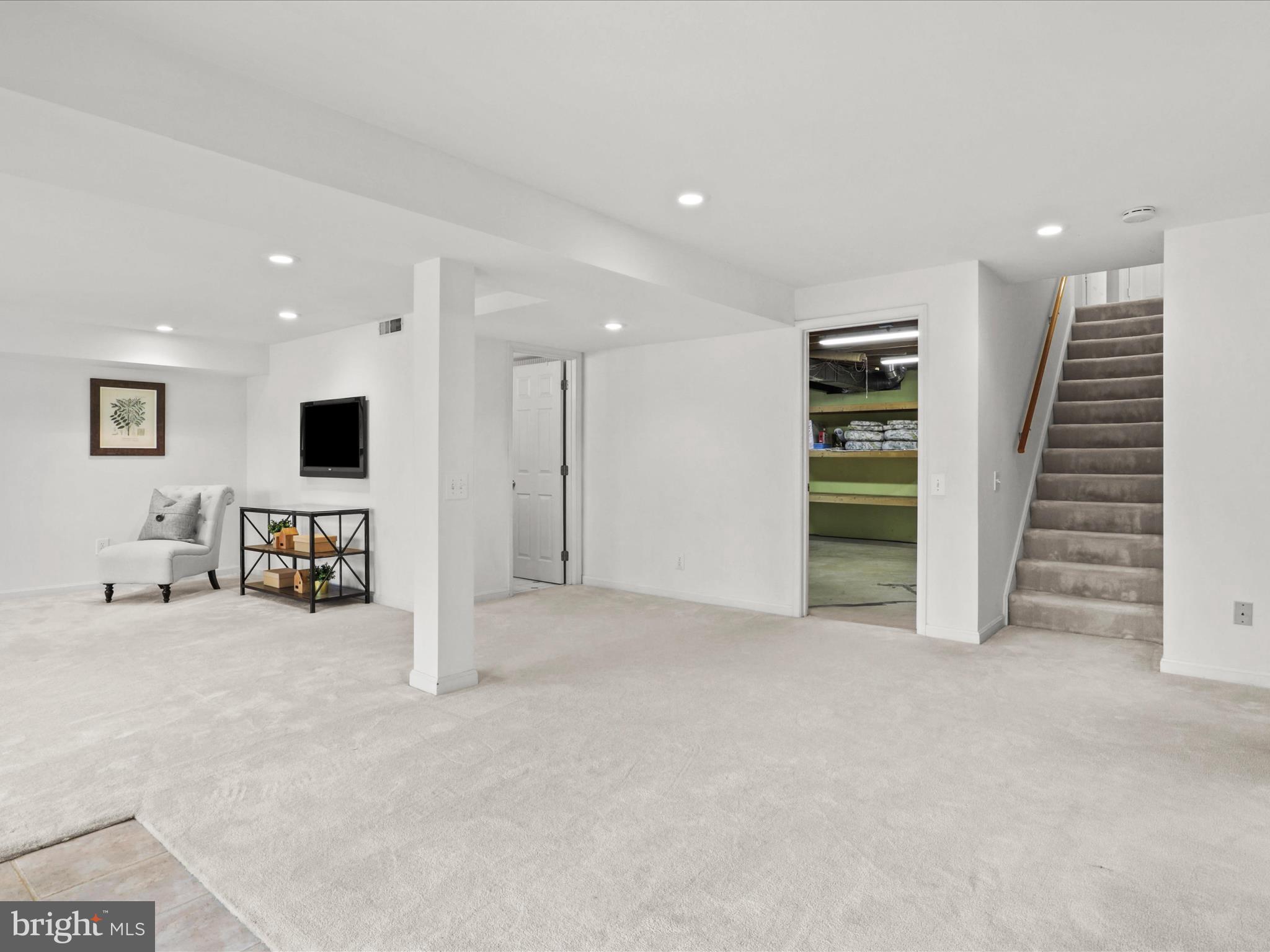 3799 Center Way