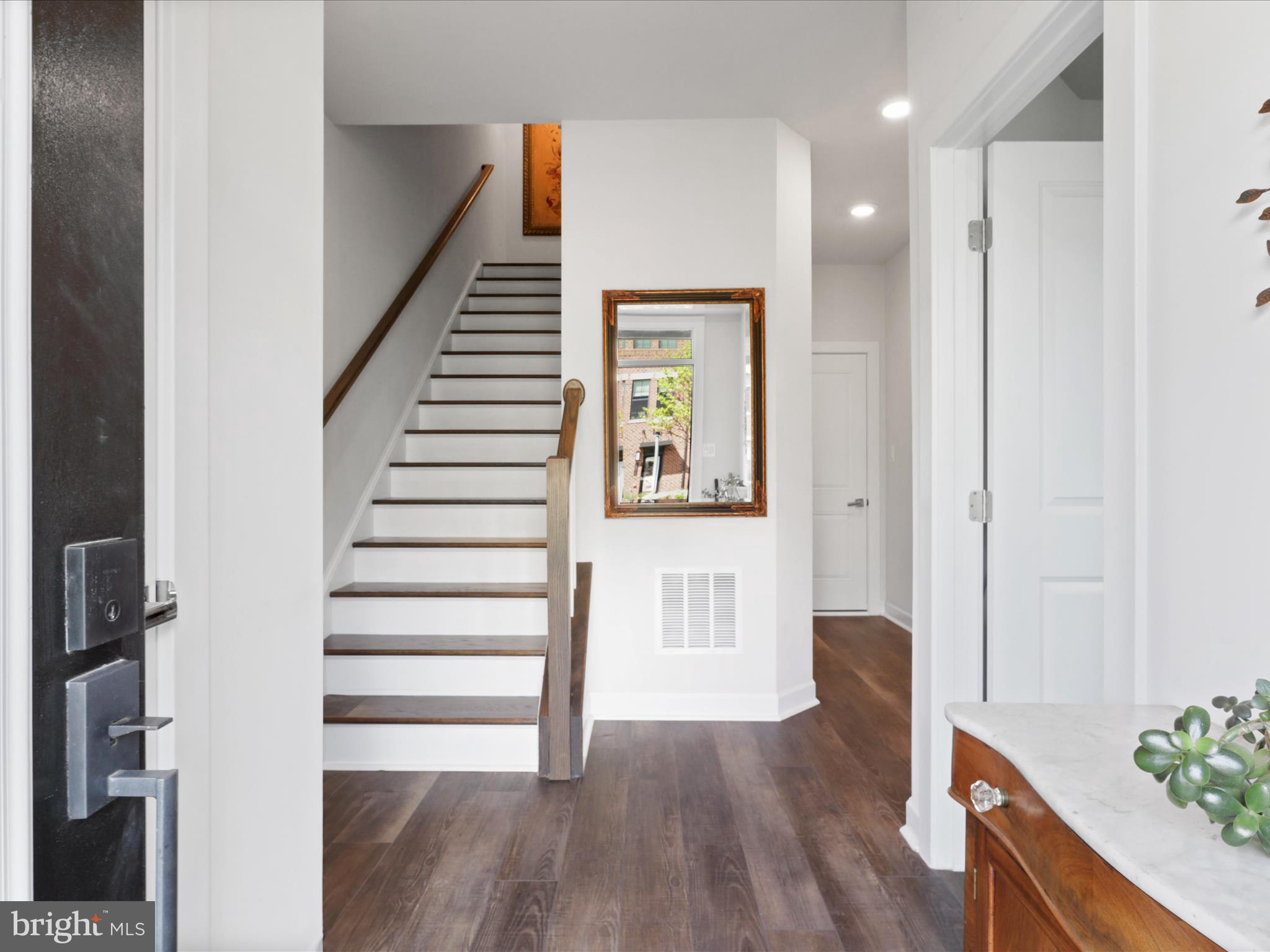 13043 Hattontown Sq
