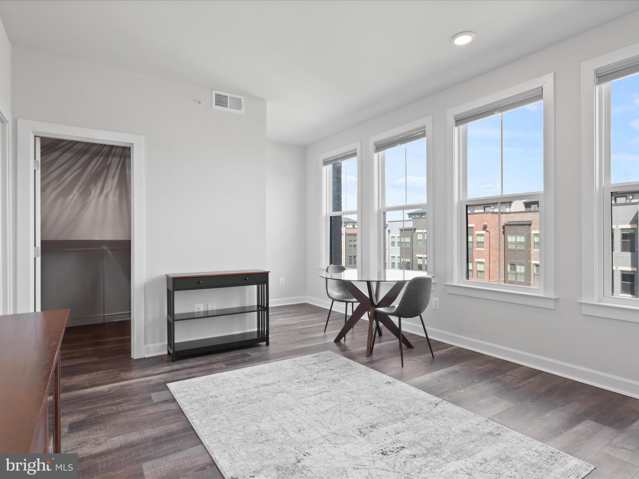 13043 Hattontown Sq