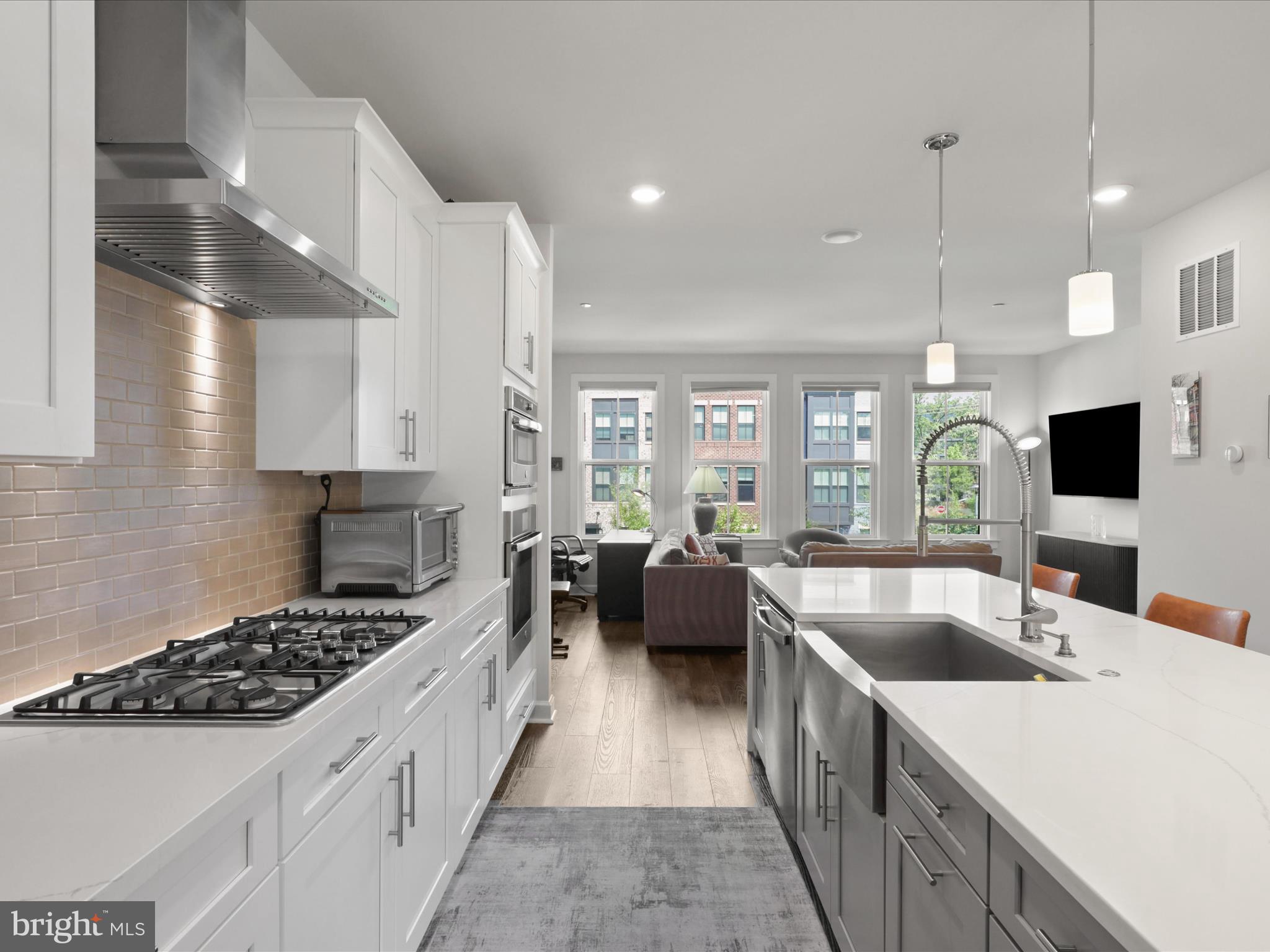 13043 Hattontown Sq