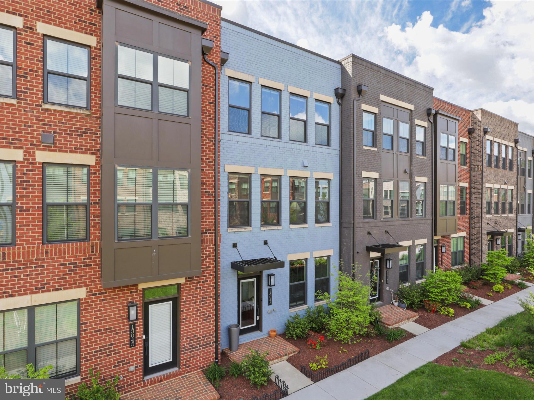 13043 Hattontown Sq