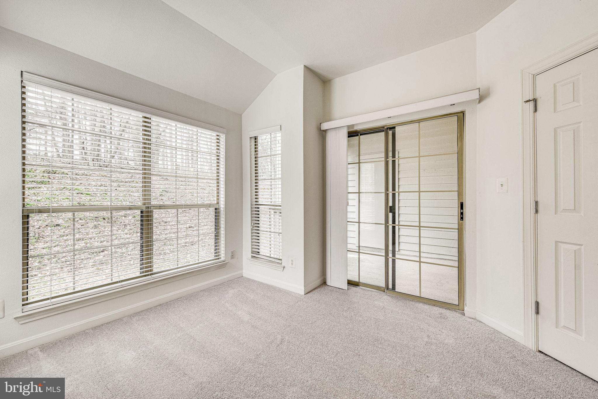 3914 PENDERVIEW DR #523