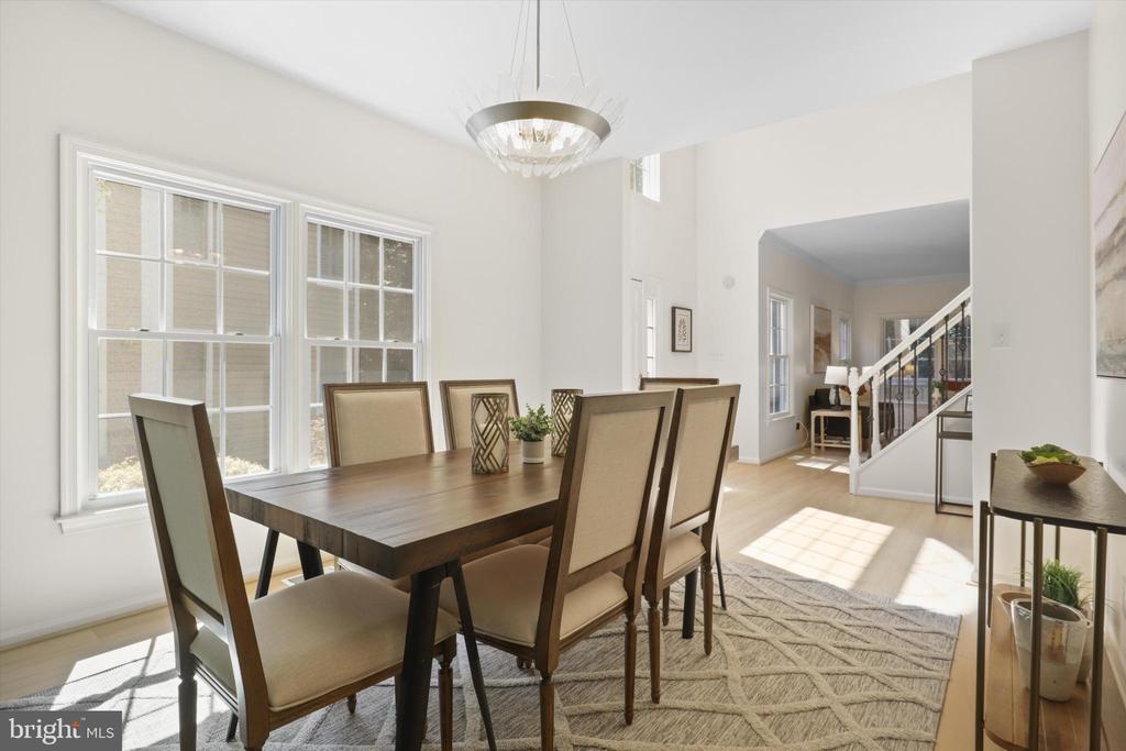 1270 WOODBROOK COURT
