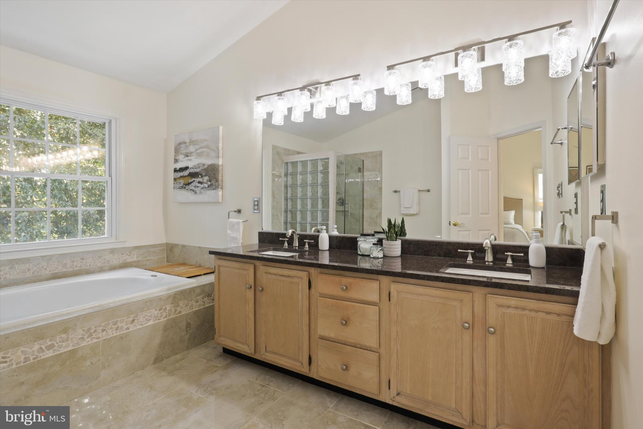 1270 WOODBROOK COURT
