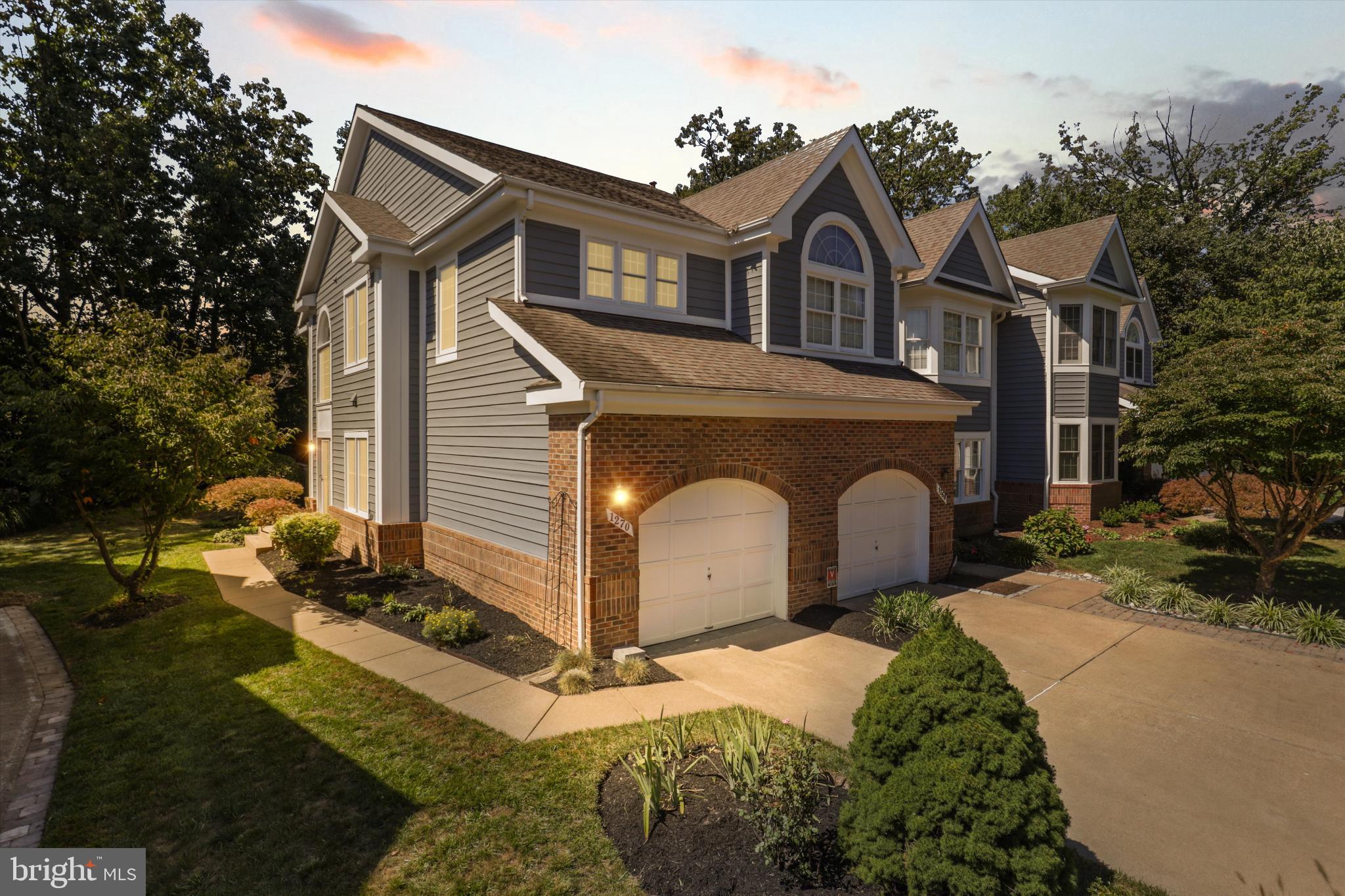 1270 WOODBROOK COURT