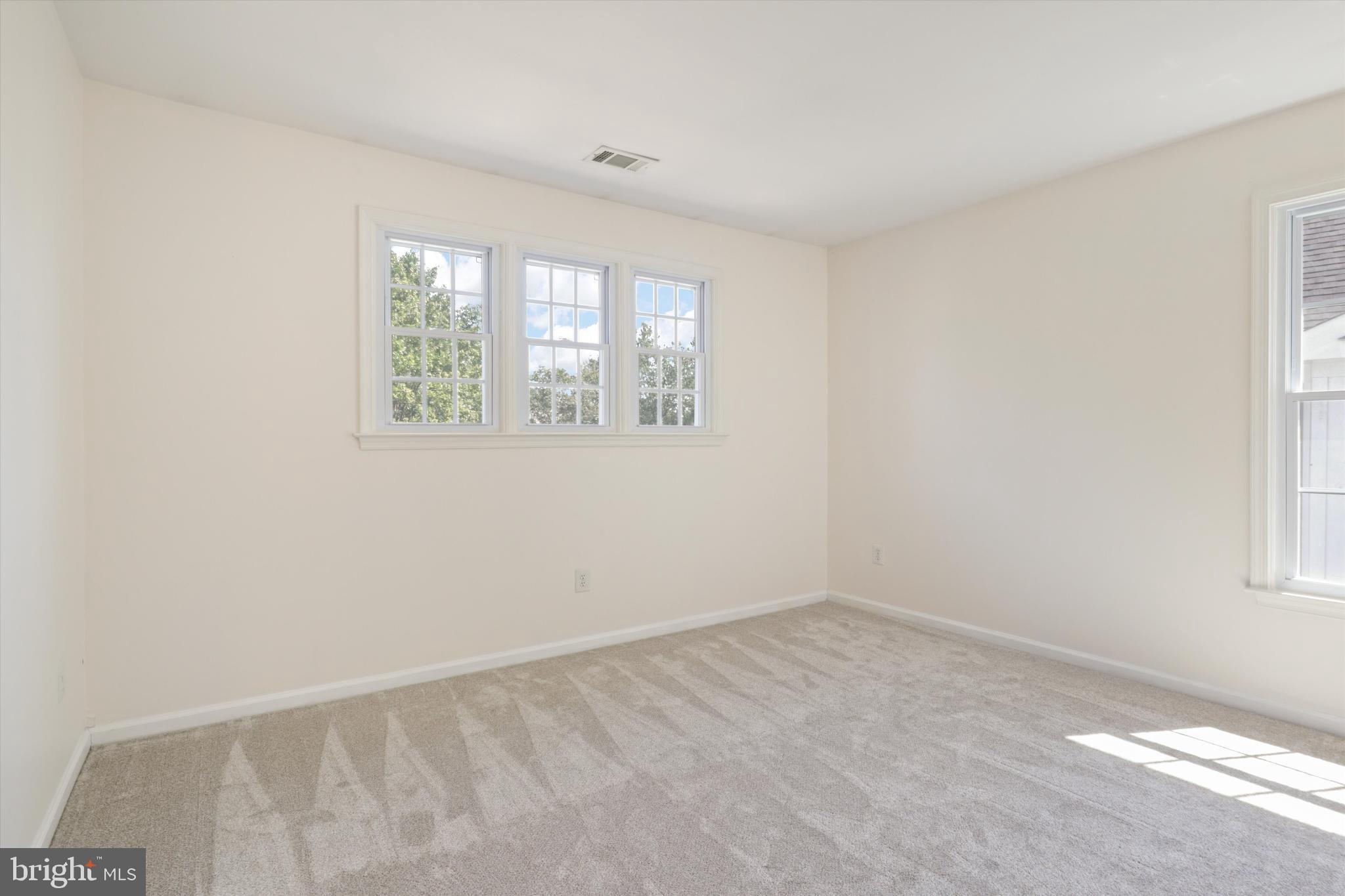 1270 WOODBROOK COURT