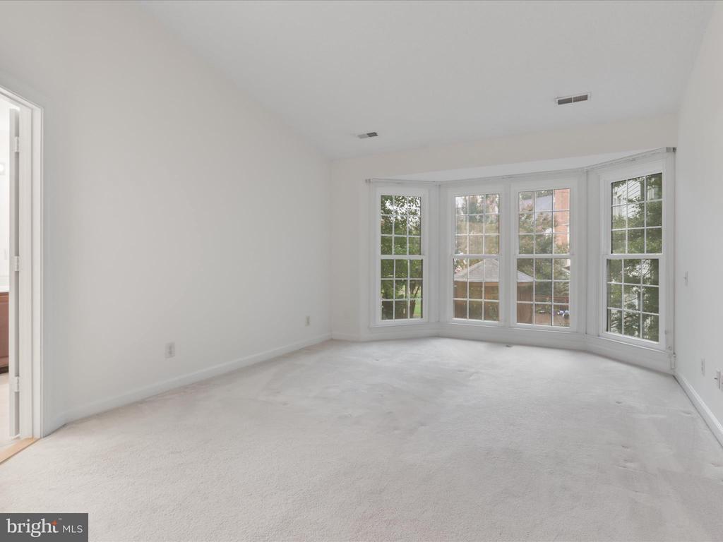 12000 CALIE COURT