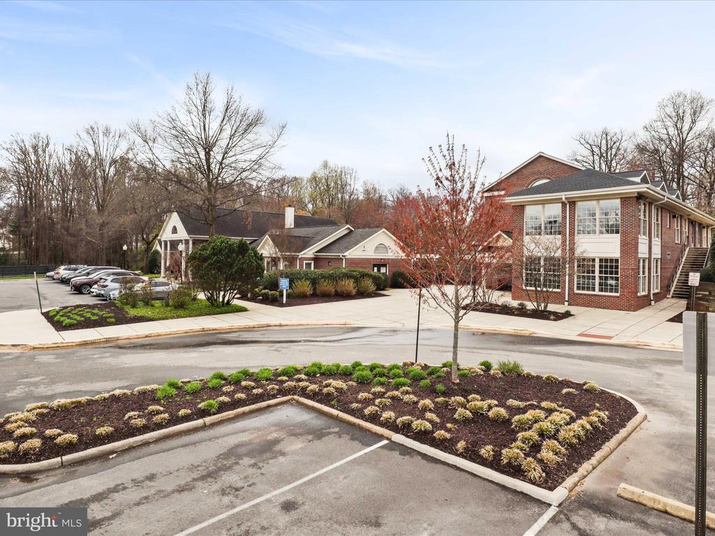 12000 CALIE COURT