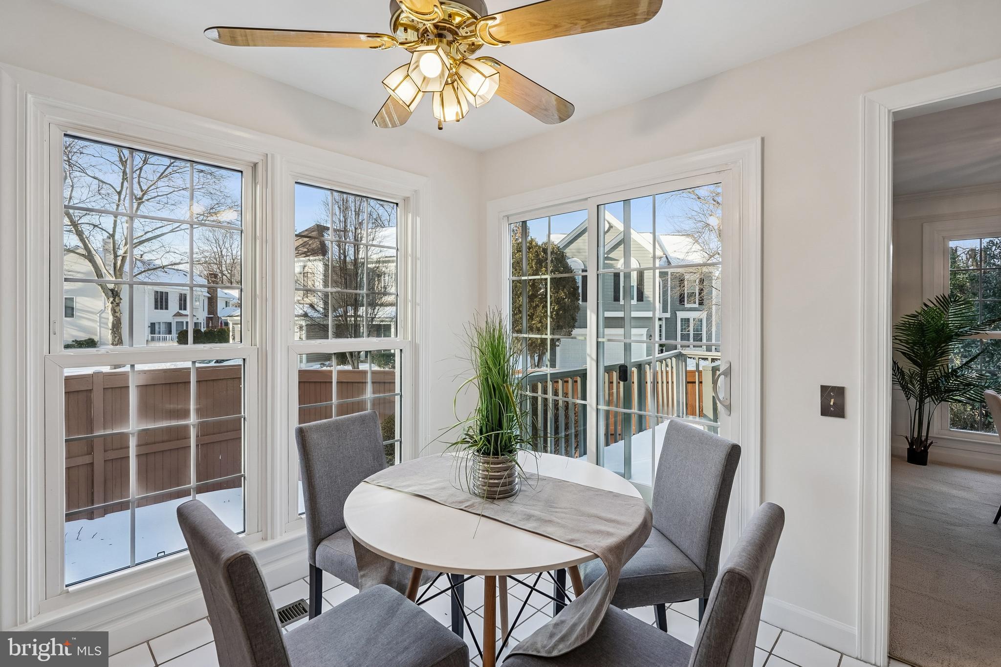 11928 PARKSIDE DRIVE