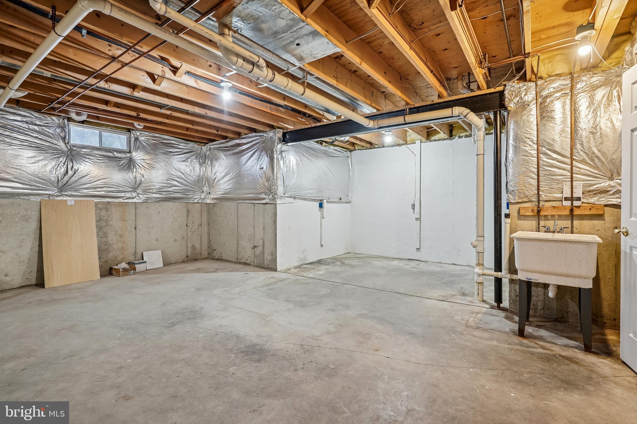 11928 PARKSIDE DRIVE