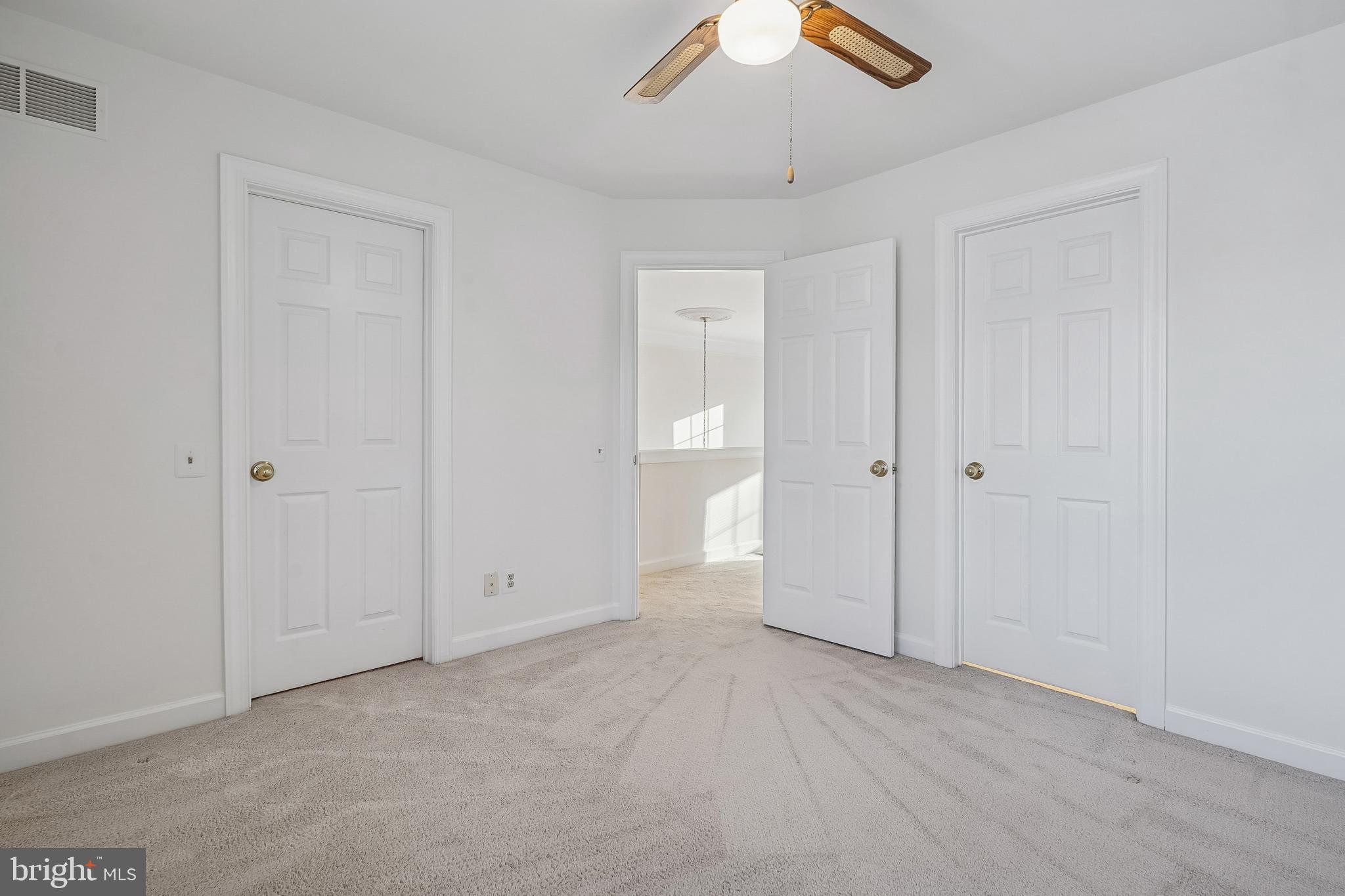 11928 PARKSIDE DRIVE