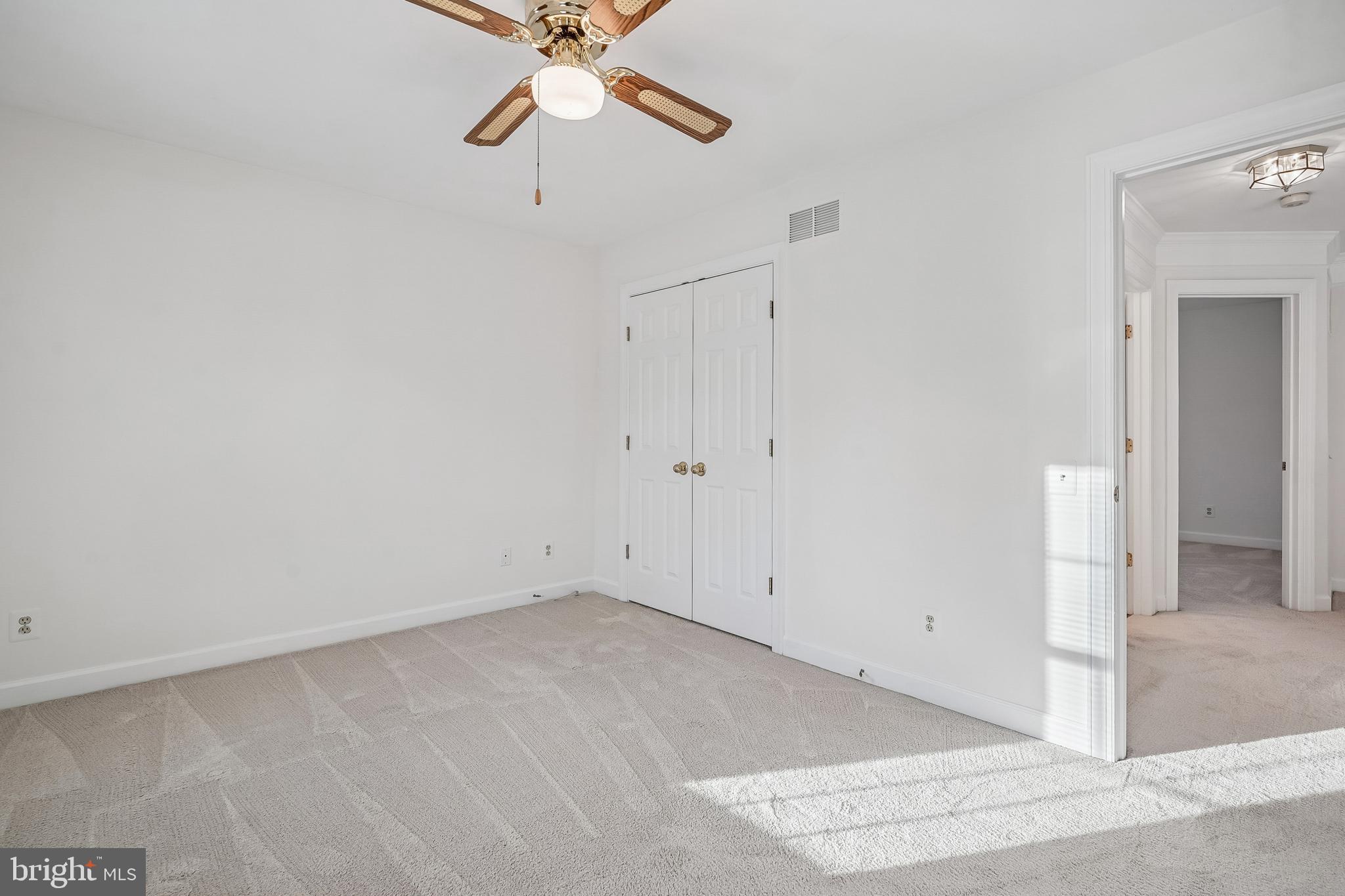 11928 PARKSIDE DRIVE