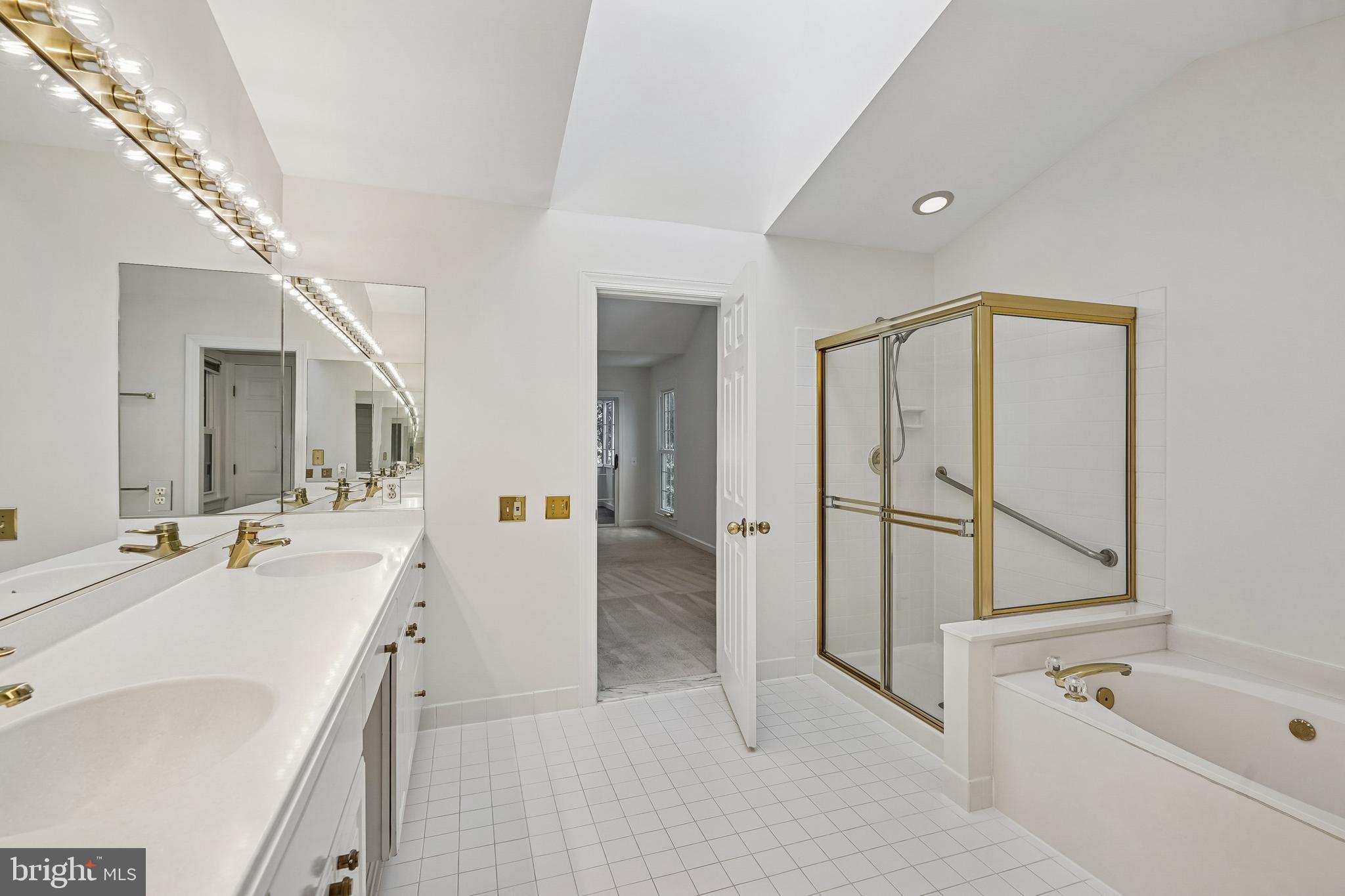 11928 PARKSIDE DRIVE