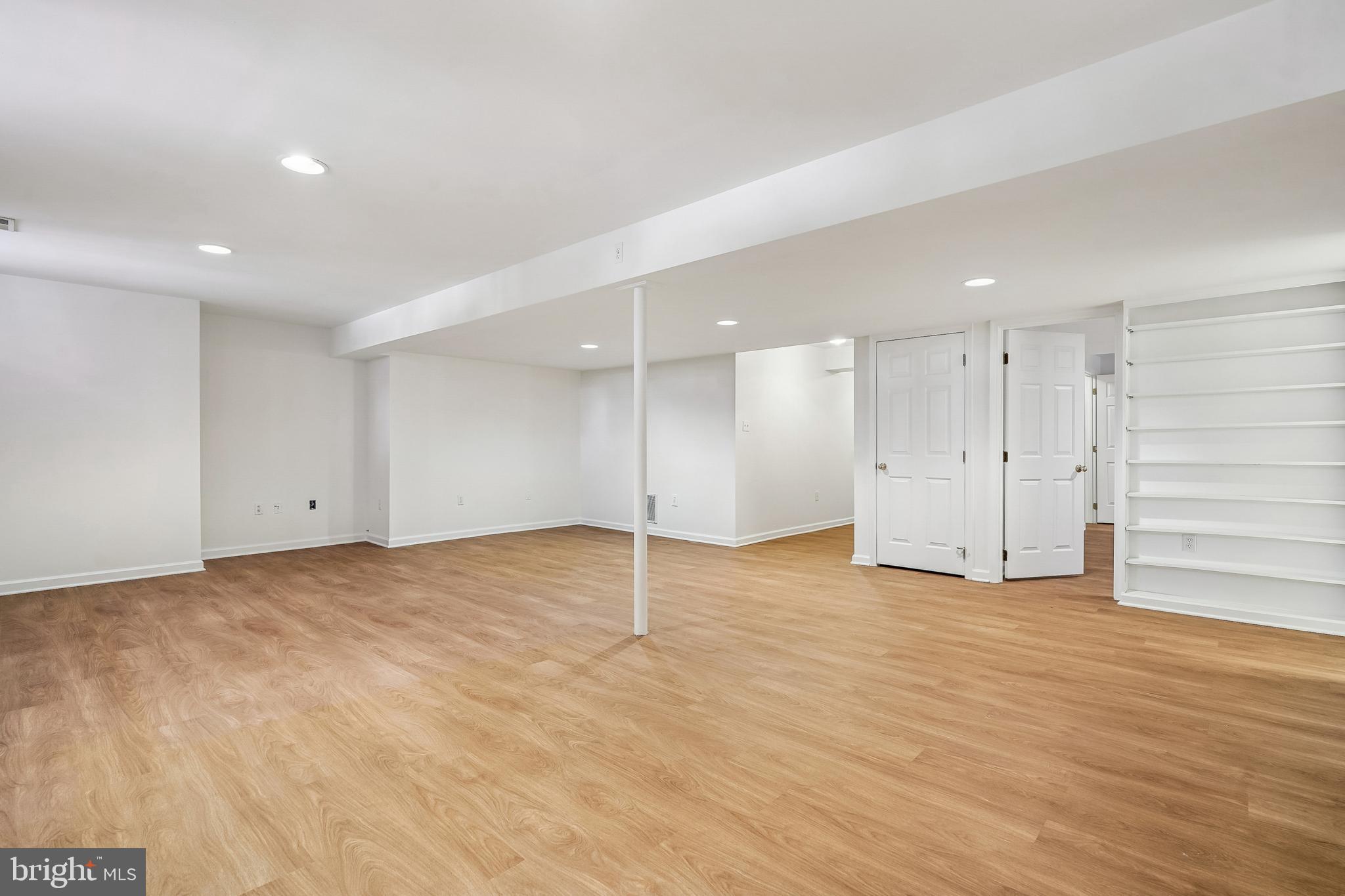 11928 PARKSIDE DRIVE