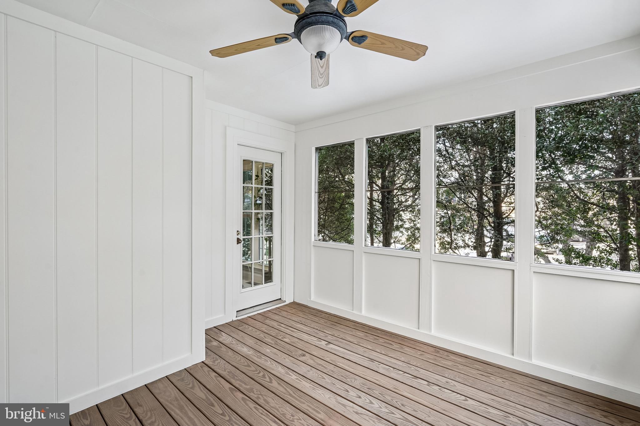 11928 PARKSIDE DRIVE