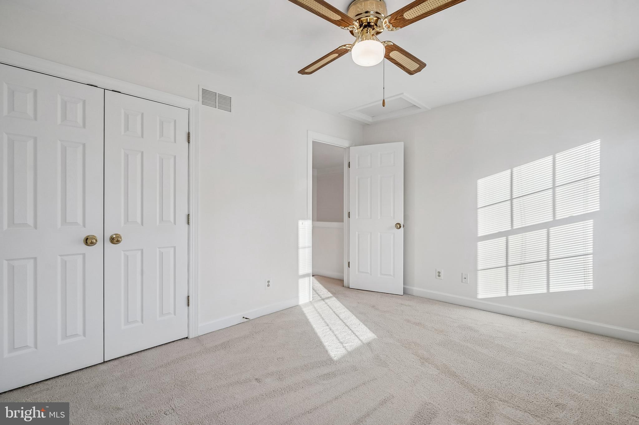 11928 PARKSIDE DRIVE