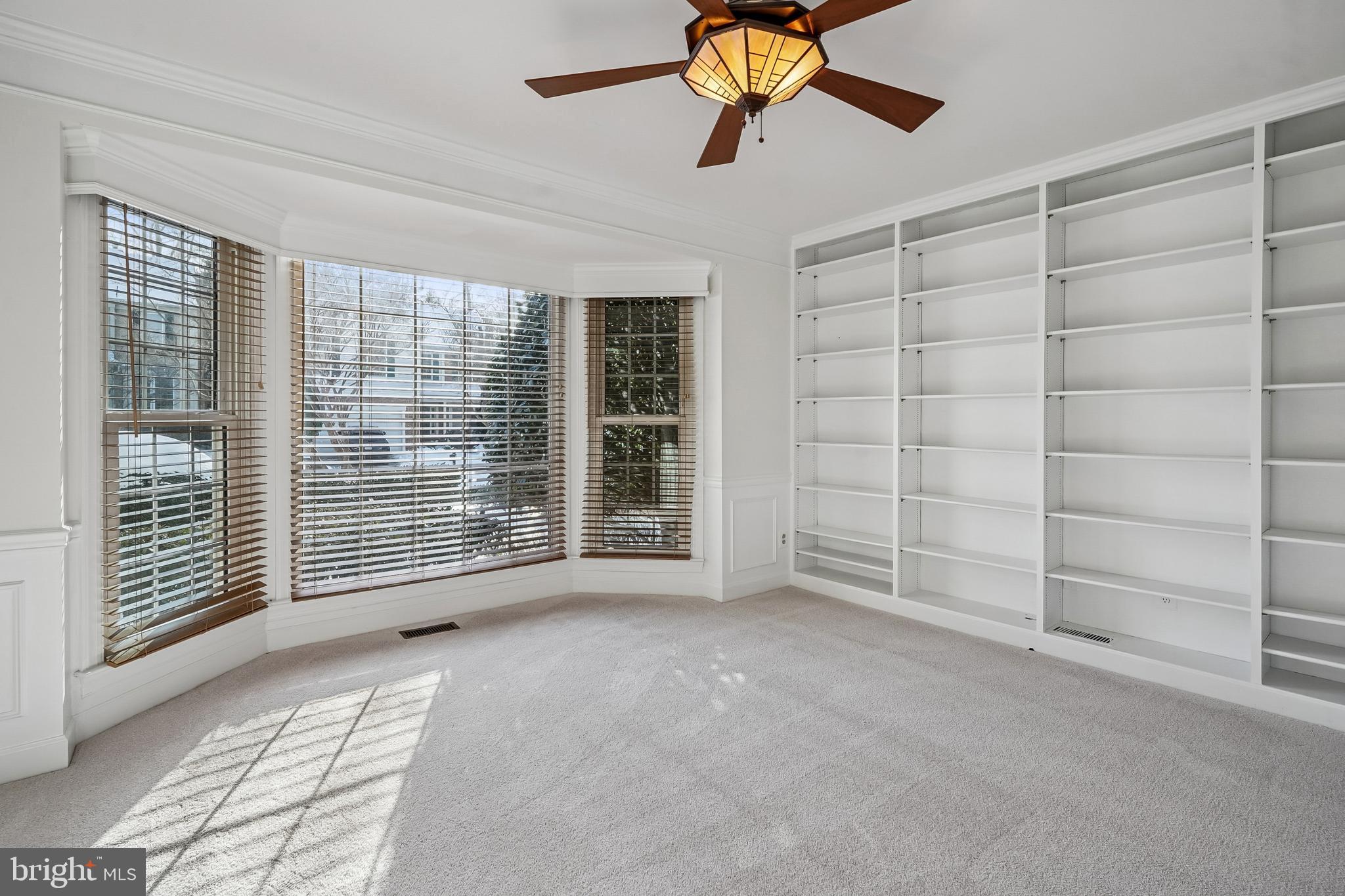 11928 PARKSIDE DRIVE