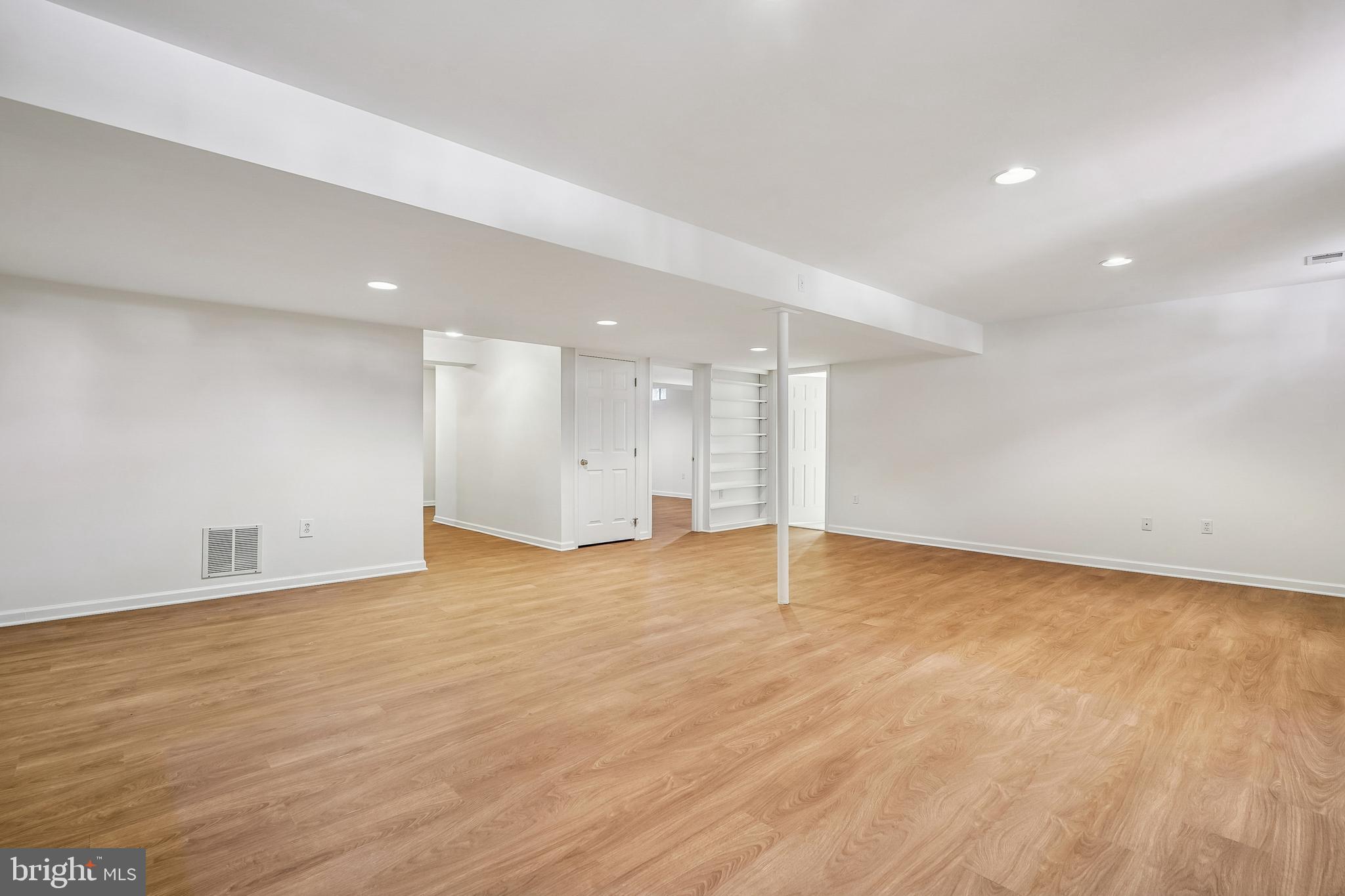 11928 PARKSIDE DRIVE