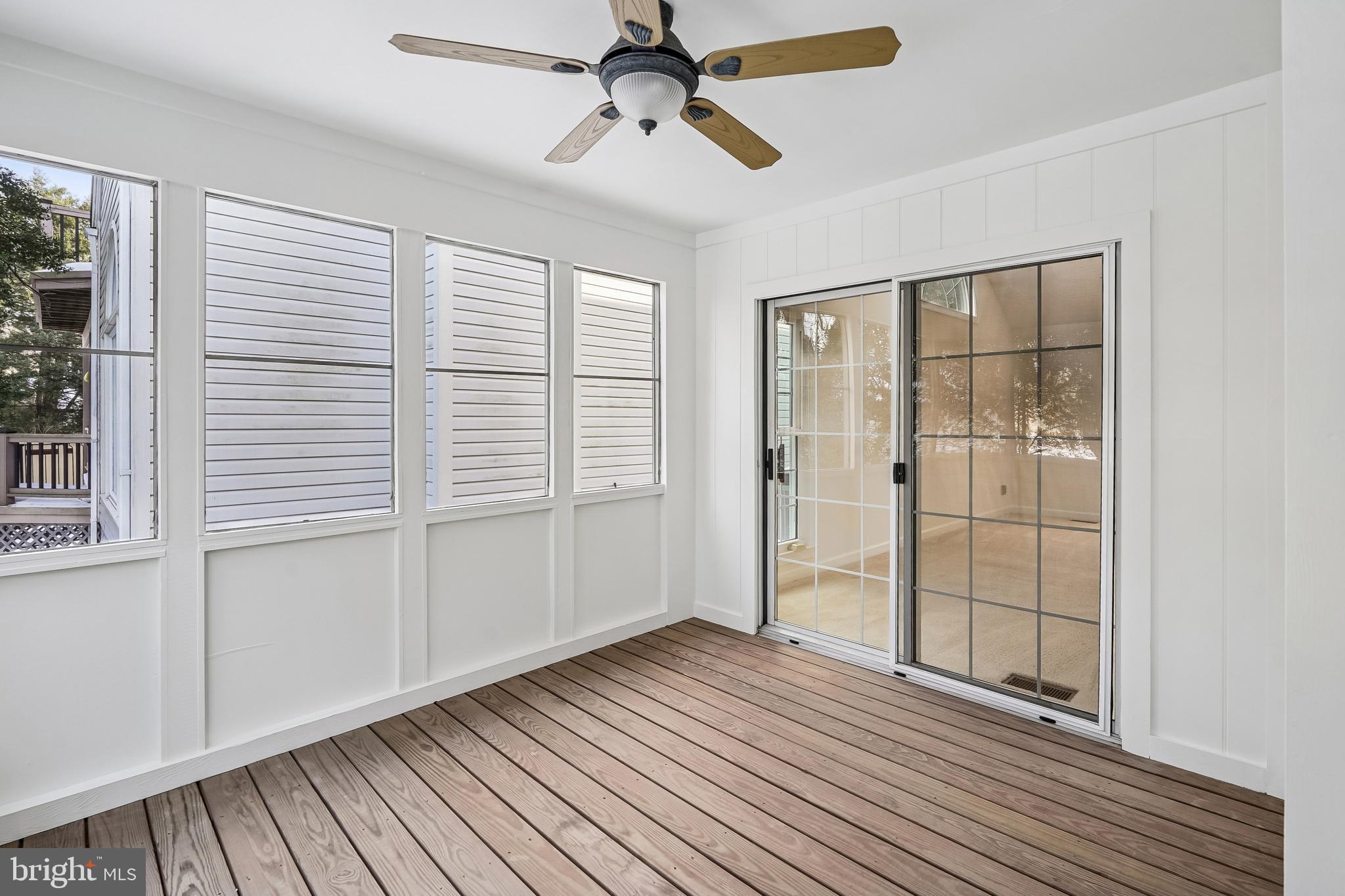 11928 PARKSIDE DRIVE