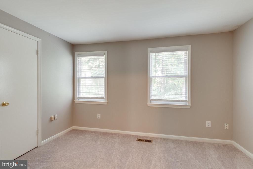 2133 WHISPER WAY