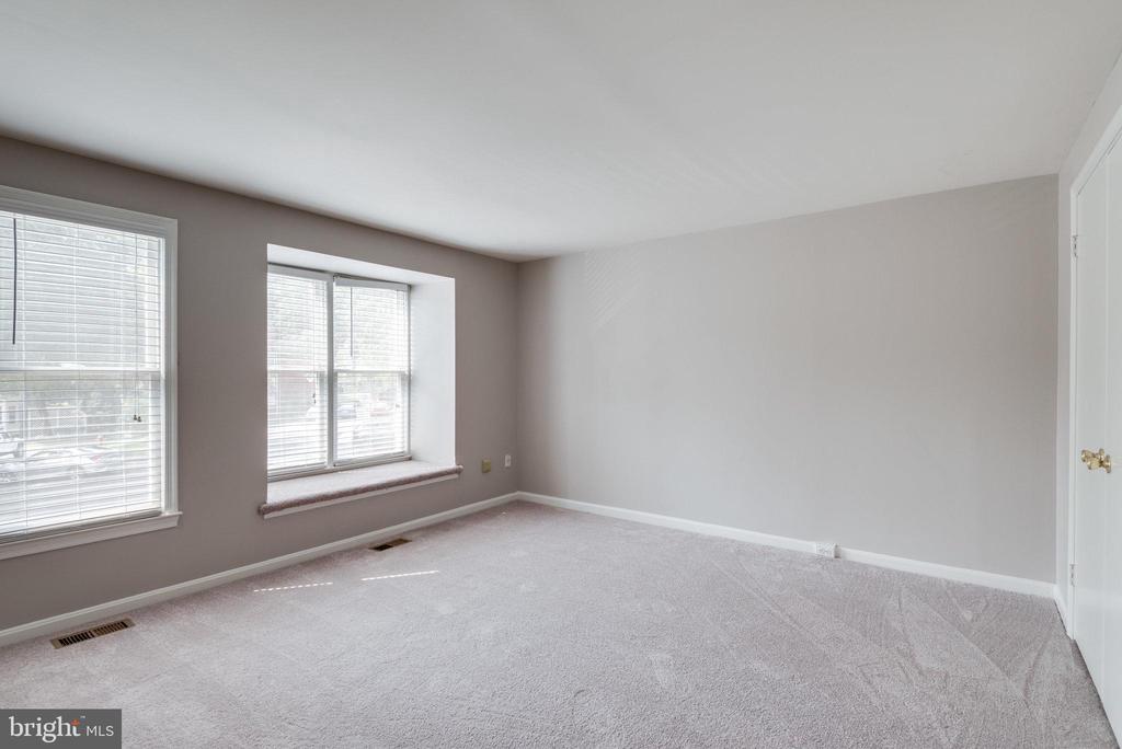 2133 WHISPER WAY