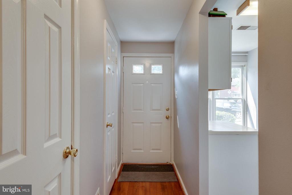 2133 WHISPER WAY