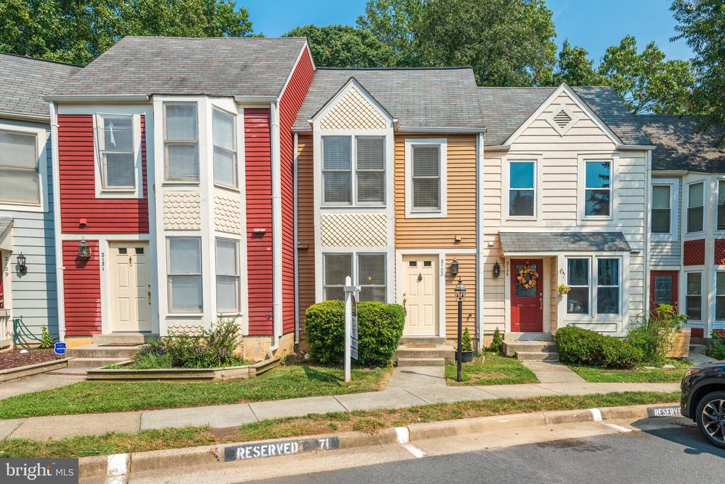 2133 WHISPER WAY