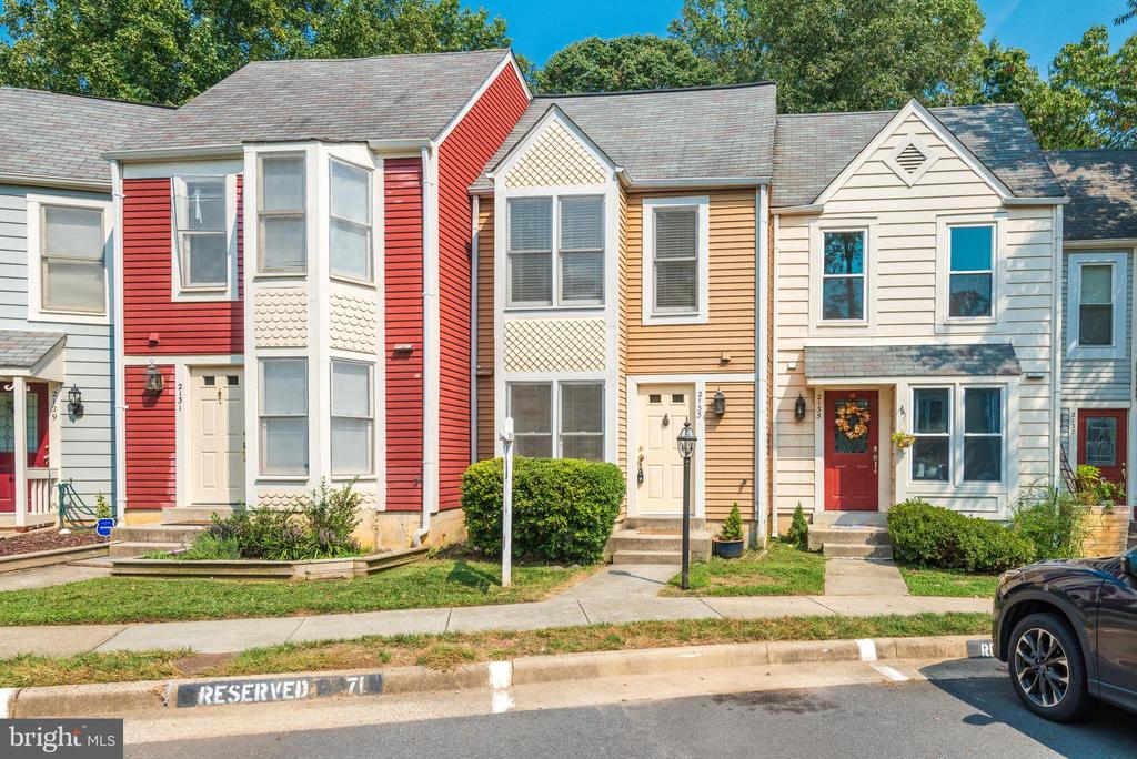 2133 WHISPER WAY
