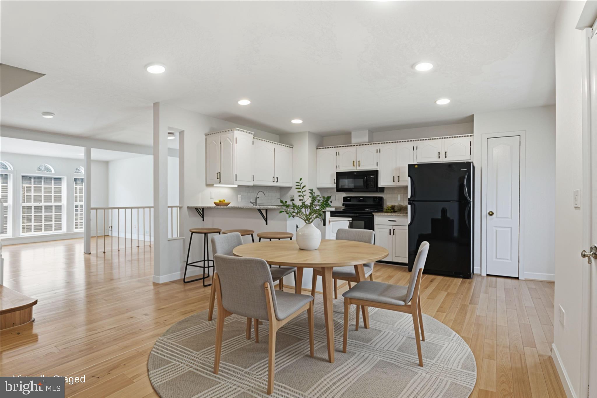 3946 VALLEY RIDGE DRIVE