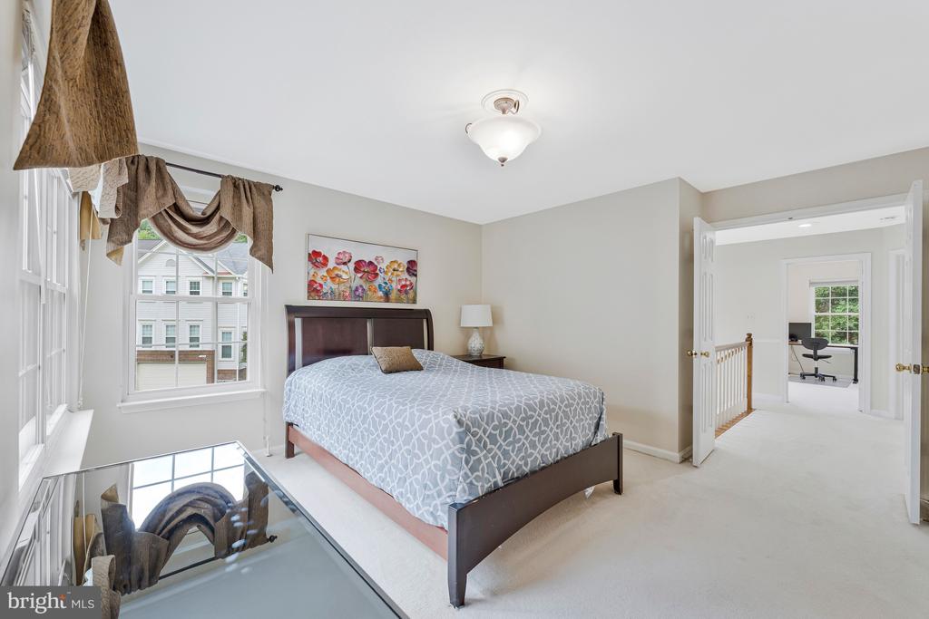 13012 QUARTZ LANE