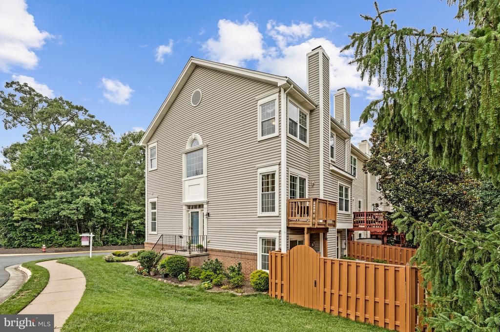 13012 QUARTZ LANE