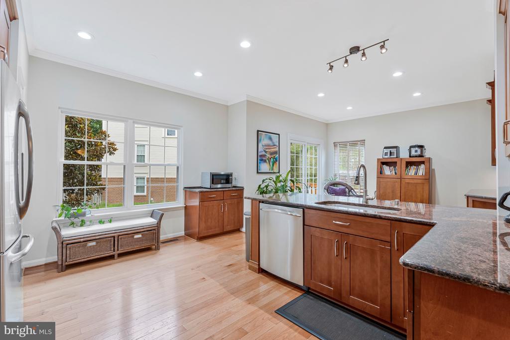 13012 QUARTZ LANE