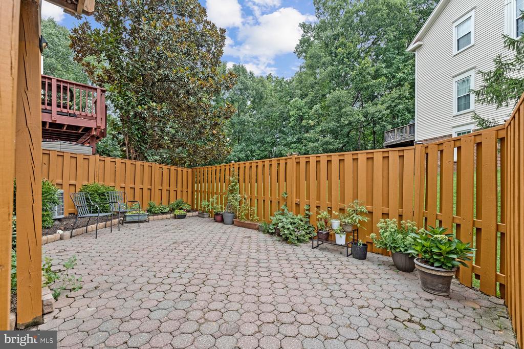 13012 QUARTZ LANE