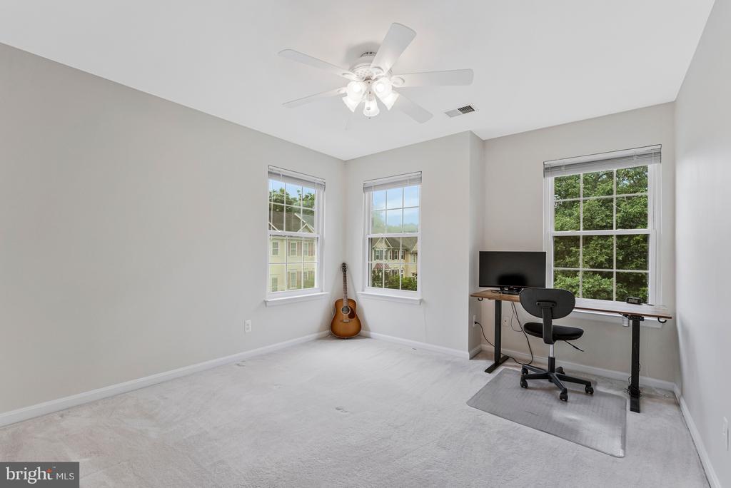 13012 QUARTZ LANE