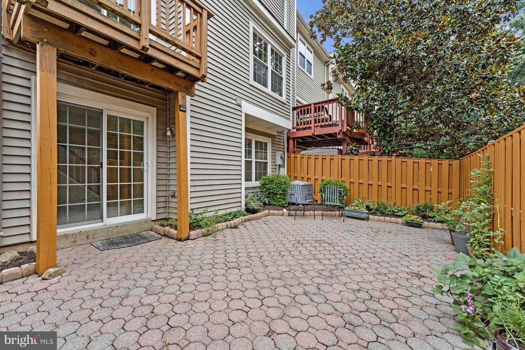 13012 QUARTZ LANE