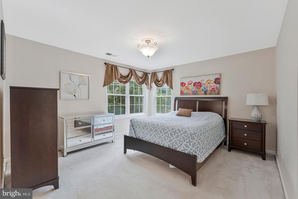 13012 QUARTZ LANE
