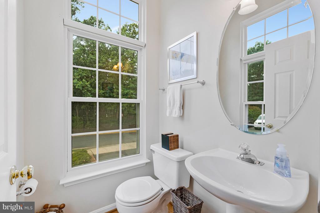 13012 QUARTZ LANE
