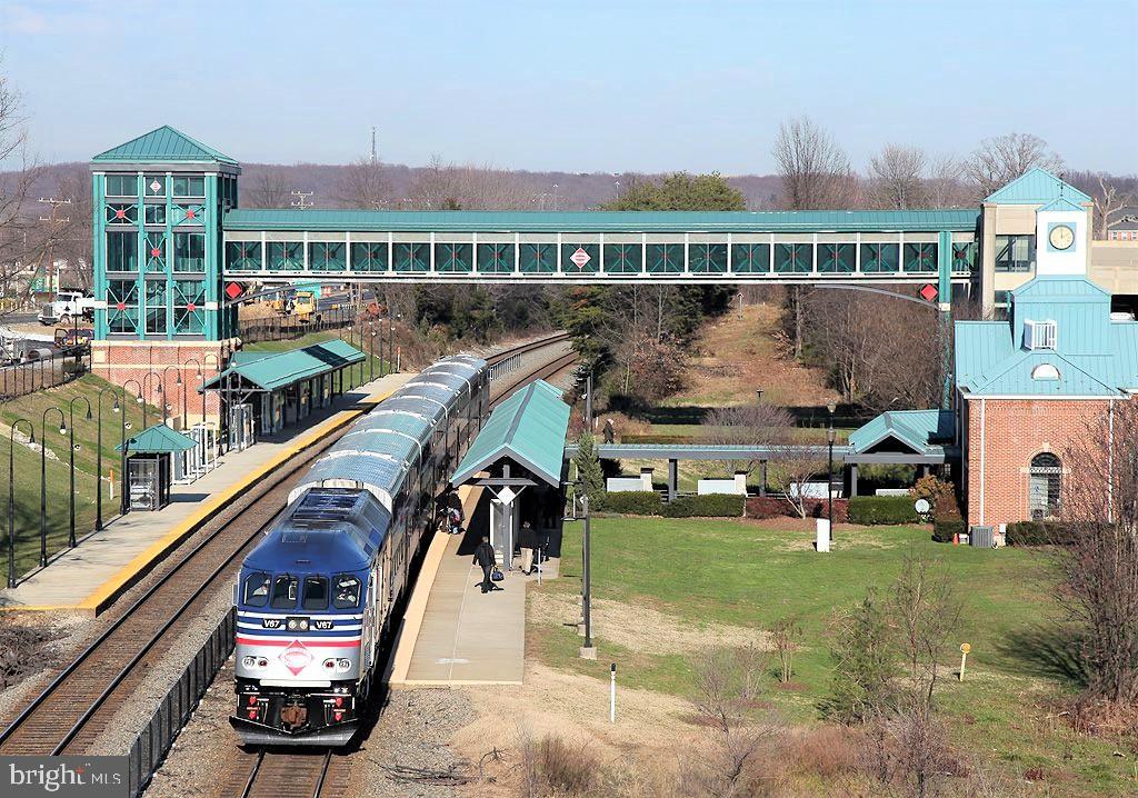 13980 Greendale Dr #7