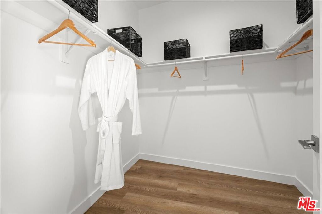 7901 Winsford Avenue