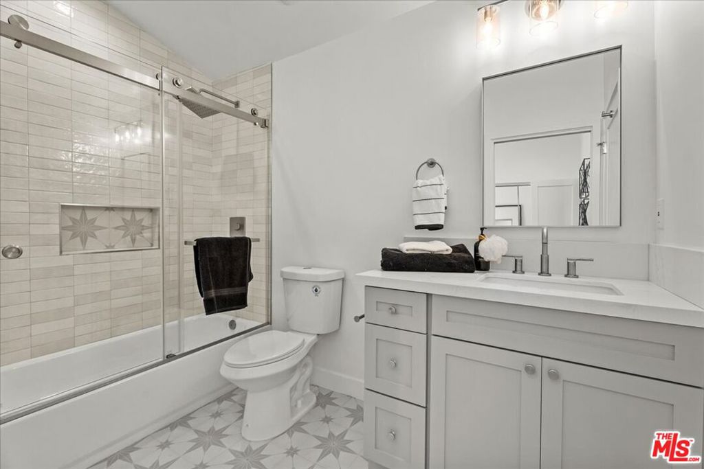 7901 Winsford Avenue