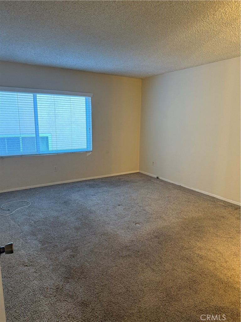 5339 Newcastle Avenue Unit: 103