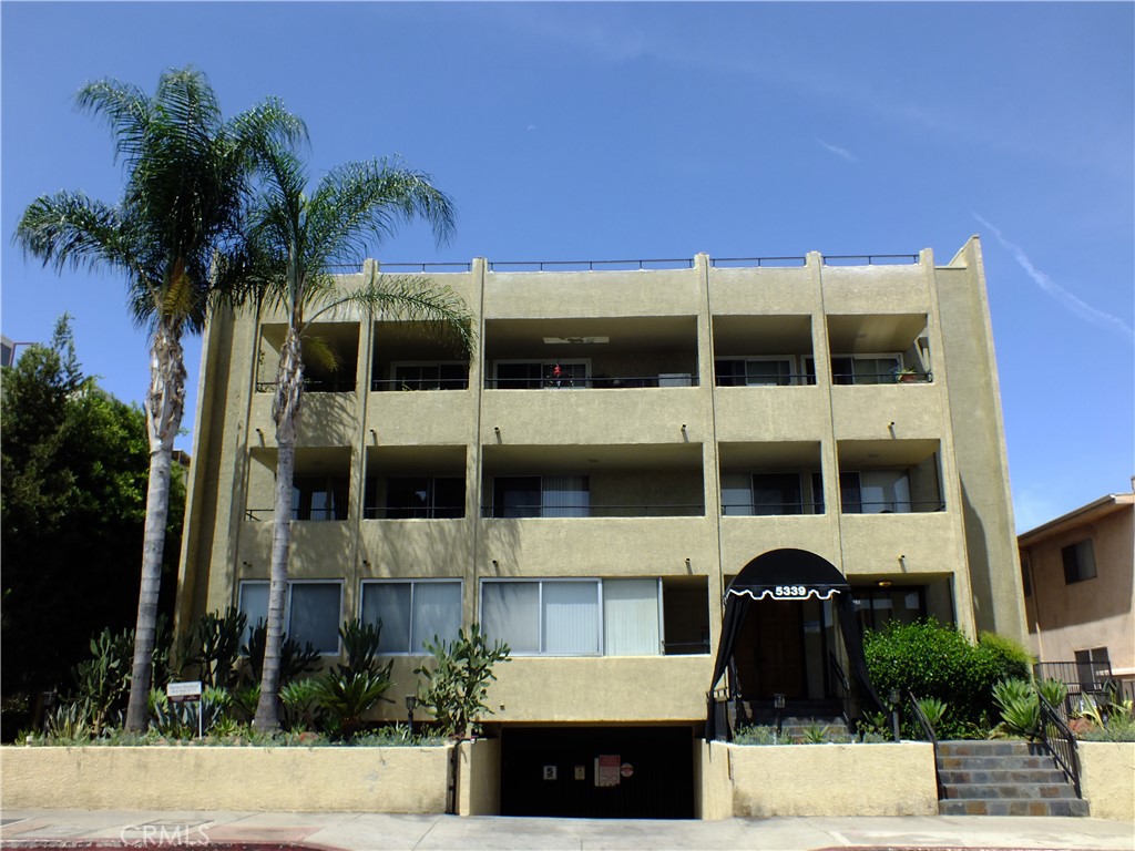 5339 Newcastle Avenue Unit: 103