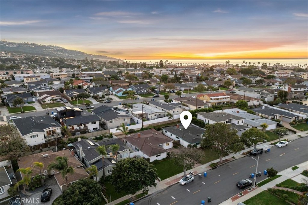 1327 S Gertruda Avenue