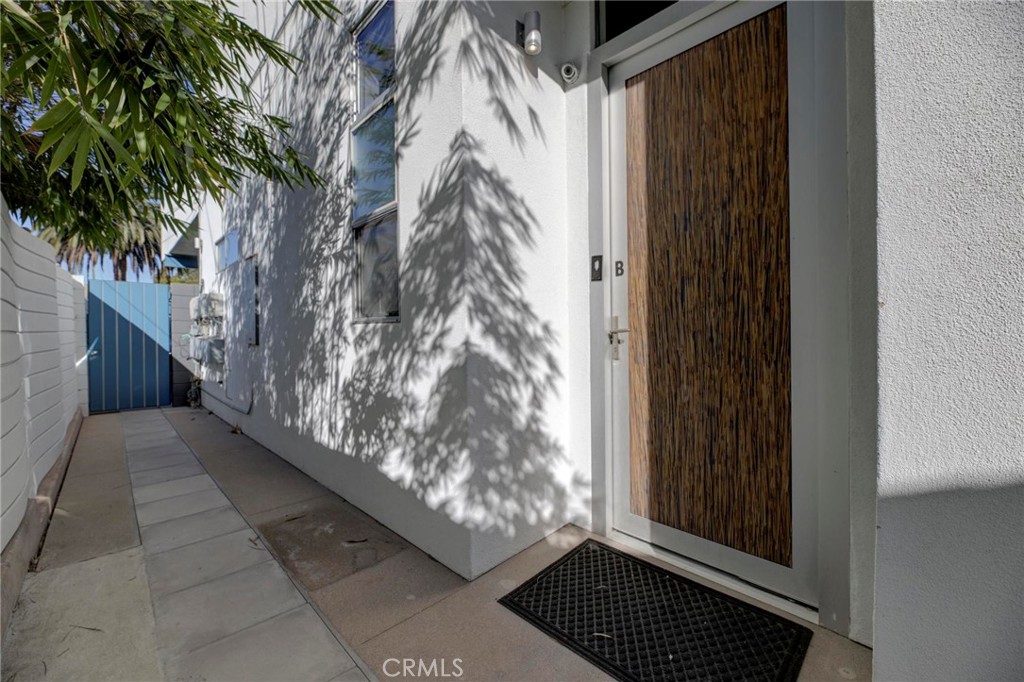 619 San Juan Avenue Unit: B